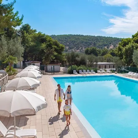 Gattarella Family Puglia - Premium Half-board A La Carte Resort Vieste